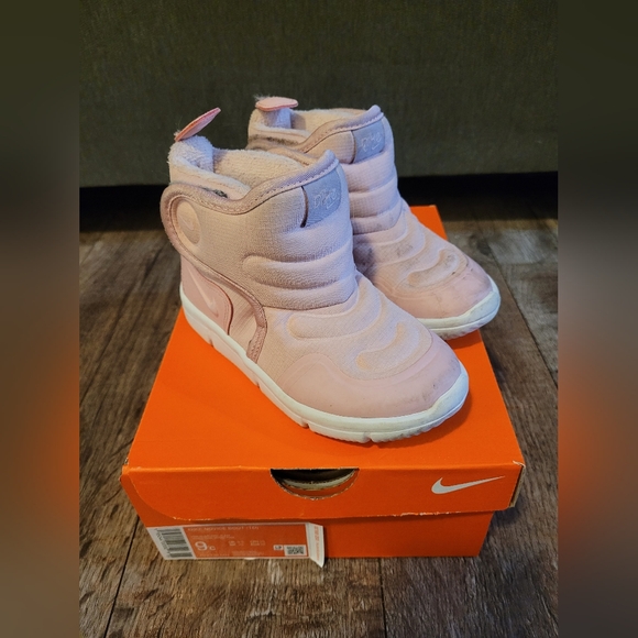 Toddler Snow Boots (8c & 9c) - Picture 3 of 7